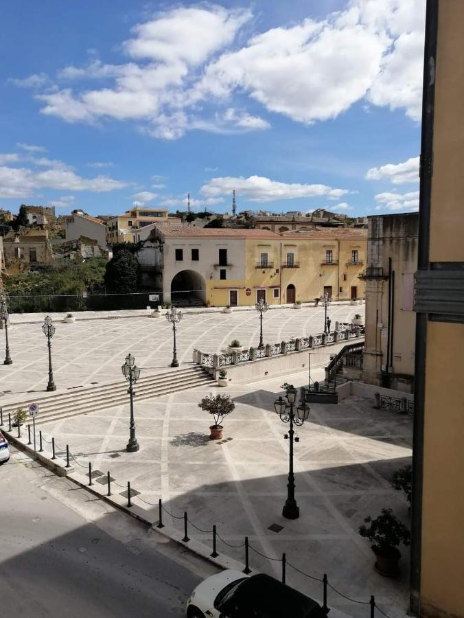 Montalbano House - Casa Vacanze Santa Margherita di Belice Exterior foto